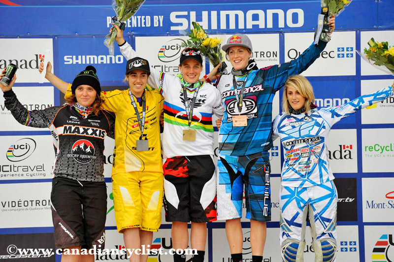 women podium